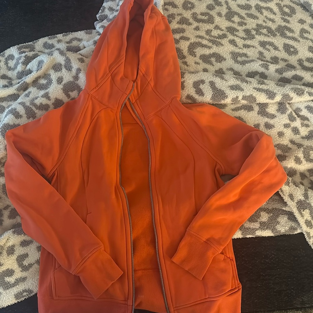 Lululemon like new orange scuba zip up